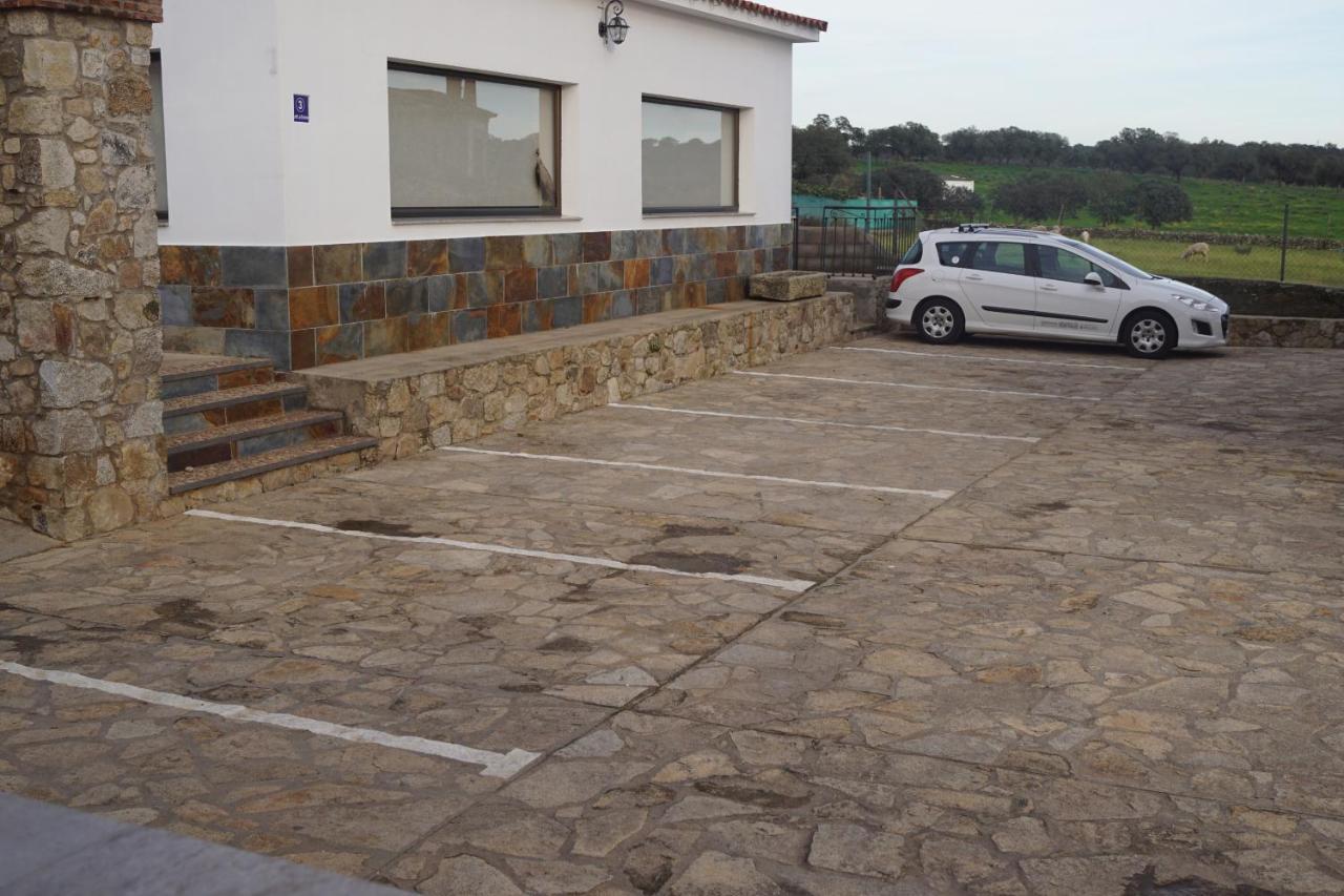 Apartamentos Rurales Monfraguee Torrejón el Rubio Exteriör bild