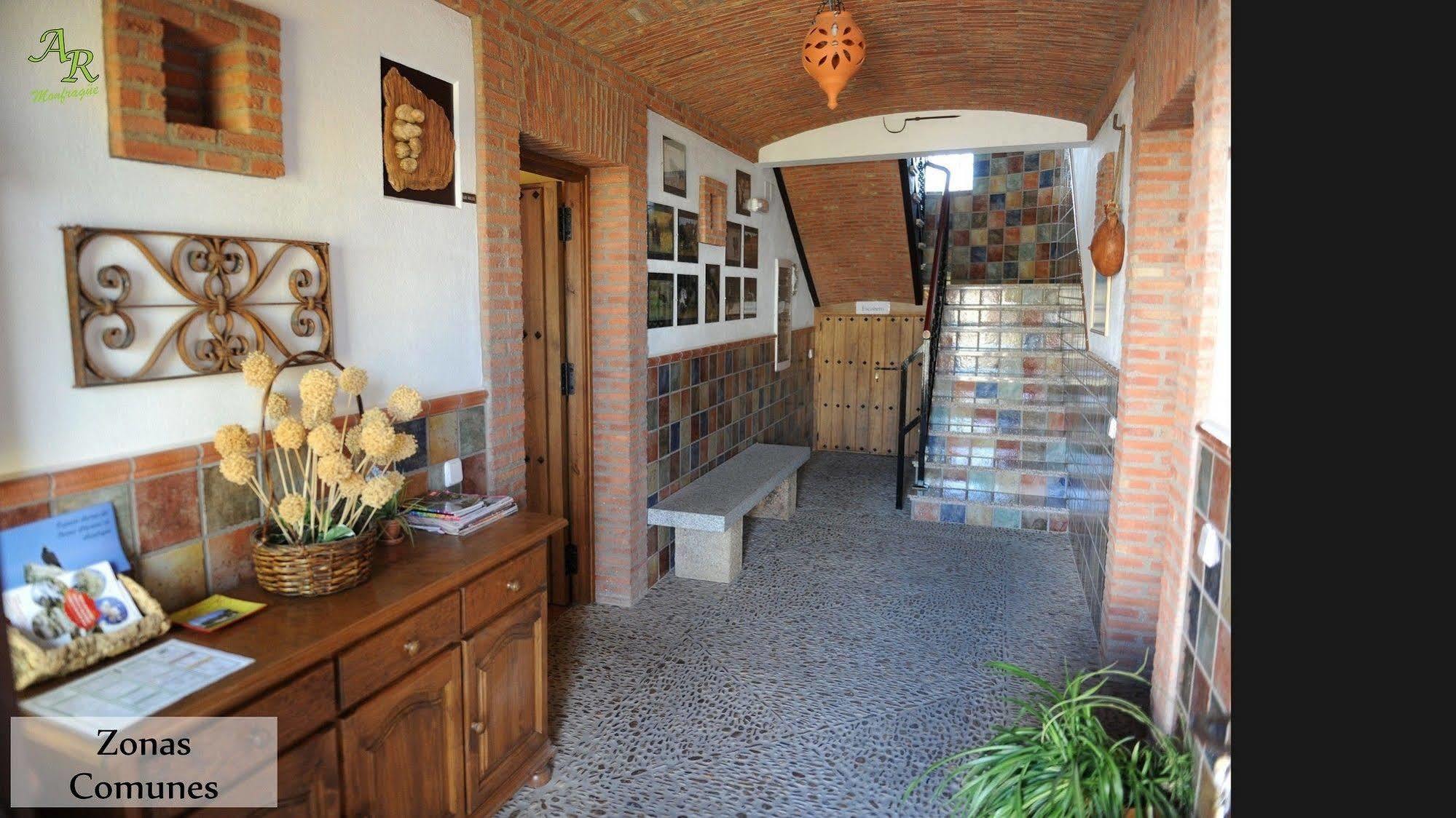 Apartamentos Rurales Monfraguee Torrejón el Rubio Exteriör bild