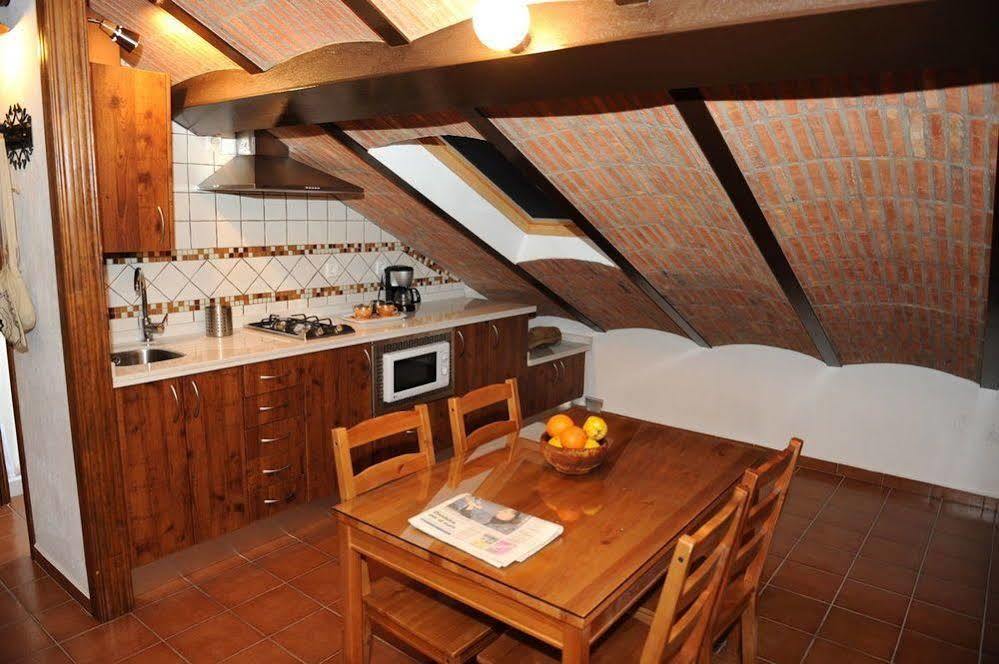 Apartamentos Rurales Monfraguee Torrejón el Rubio Exteriör bild