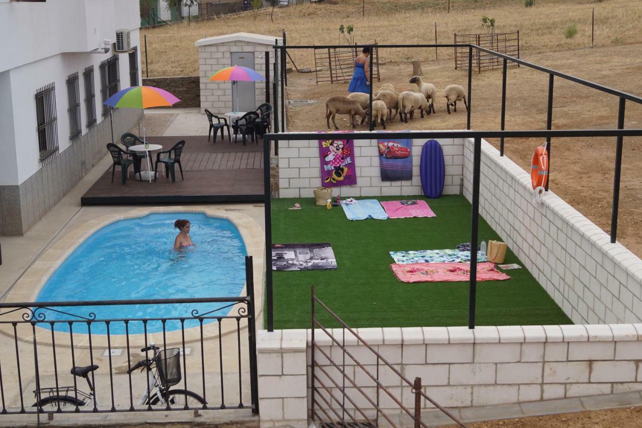 Apartamentos Rurales Monfraguee Torrejón el Rubio Exteriör bild